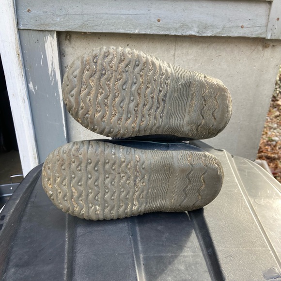 BOGS  Big Kid Size 3 Used Arcata Knit Insulated Winter Waterproof Snow Boot - Picture 6 of 6